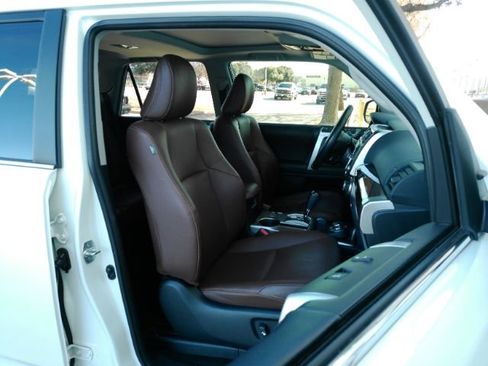 Used 2023 Toyota 4Runner Limited image 24