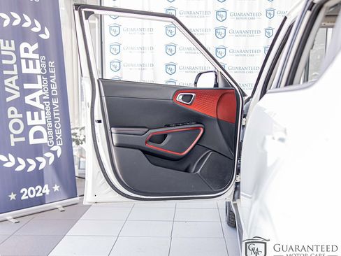 Used 2023 Kia Soul GT-Line FWD image 30