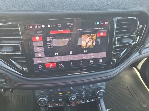 Used 2025 Dodge Durango GT AWD/4WD image 11