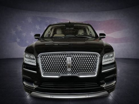 Used 2018 Lincoln Navigator Select w/ Technology Package image 8