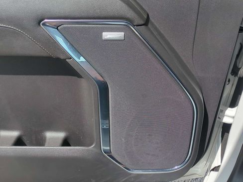 Used 2024 Chevrolet Silverado 1500 LTZ AWD/4WD image 23