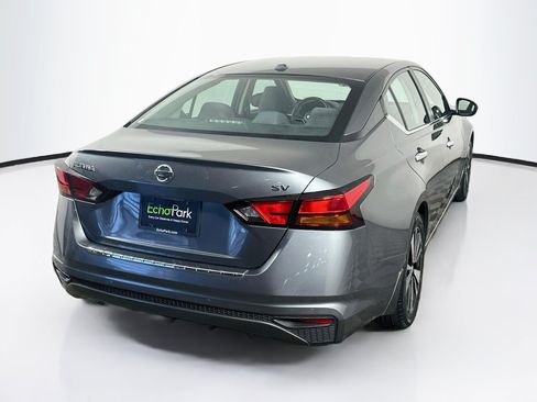 Used 2021 Nissan Altima 2.5 SV FWD image 9