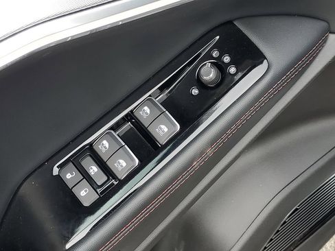 Used 2024 Jeep Wagoneer Launch Edition AWD/4WD image 22