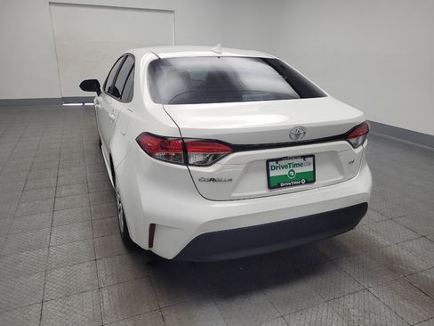 Used 2024 Toyota Corolla LE FWD image 6