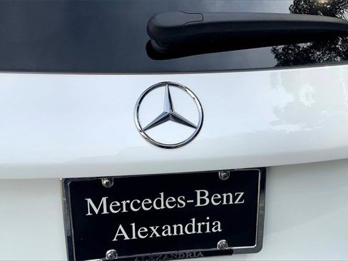 Certified 2022 Mercedes-Benz GLC 300 4MATIC image 28