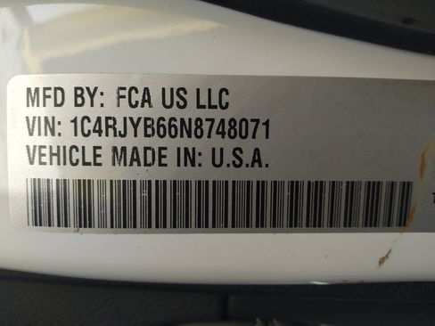 Used 2022 Jeep Grand Cherokee Limited 4xe image 33