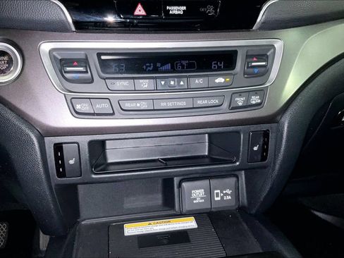 Used 2021 Honda Pilot Special Edition image 30