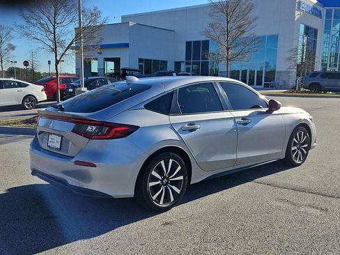 Used 2022 Honda Civic EX-L image 8