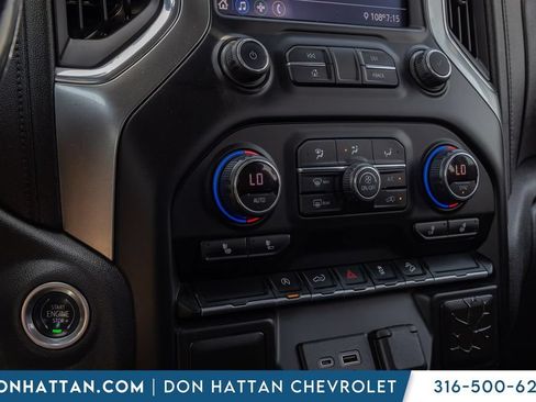 Used 2021 Chevrolet Silverado 1500 RST AWD/4WD image 9