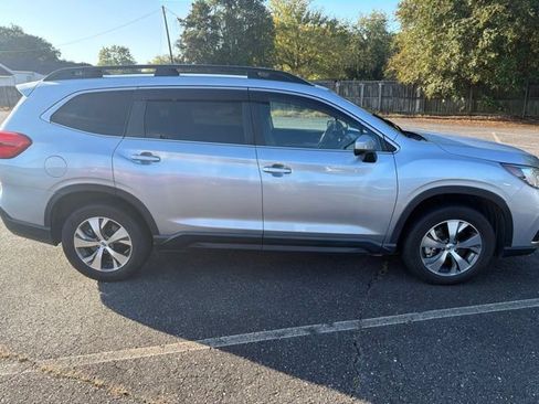 Used 2021 Subaru Ascent Premium AWD/4WD image 4