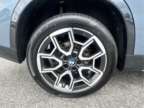 Certified 2025 BMW X1 xDrive28i w/ Premium Package AWD/4WD image 9