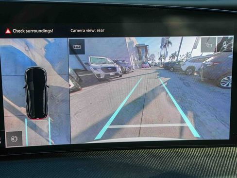 Used 2025 Audi SQ5 Premium Plus image 26