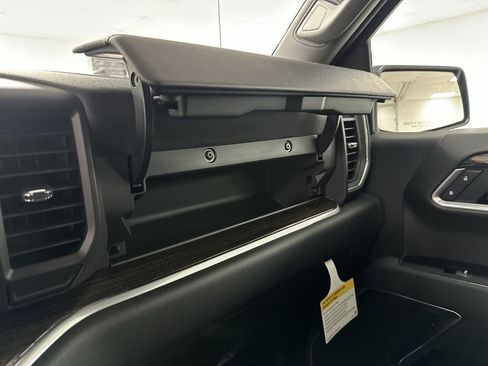 New 2026 Chevrolet Silverado 1500 RST AWD/4WD image 59