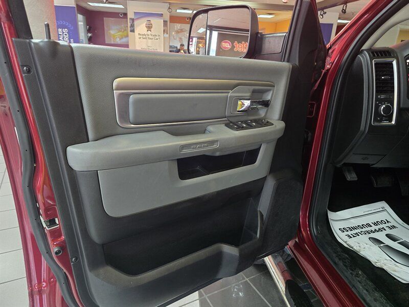 Used 2015 RAM 2500 SLT RWD image 7