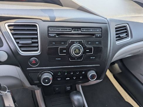 Used 2014 Honda Civic LX image 16