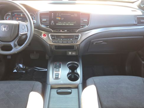 Certified 2022 Honda Pilot Sport image 14