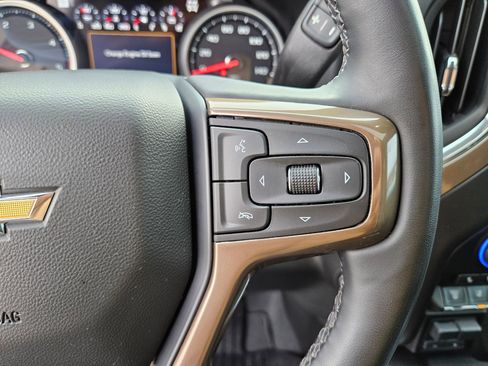 Used 2023 Chevrolet Silverado 3500 High Country image 19