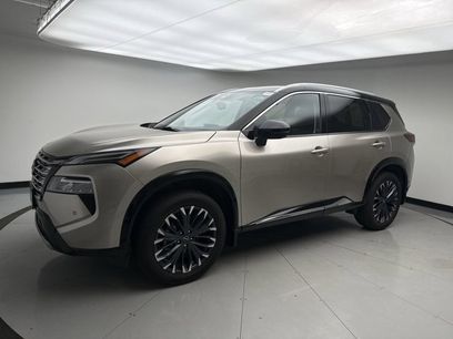 Used 2024 Nissan Rogue Platinum w/ Platinum Premium Package