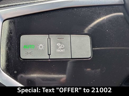 Certified 2023 Audi Q3 2.0T Premium w/ Black Optic Sport Package AWD/4WD image 27