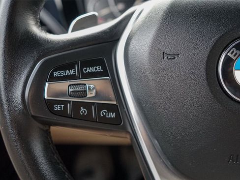 Used 2019 BMW 330i Sedan image 17