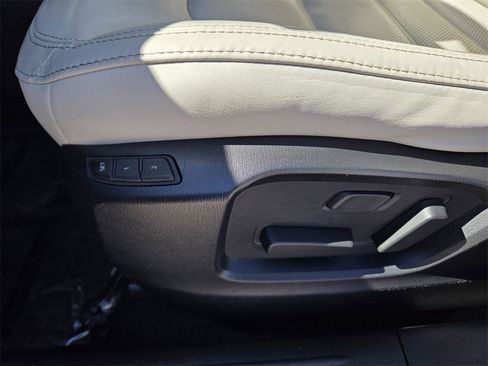 Certified 2023 MAZDA CX-5 AWD 2.5 S w/ Preferred Package image 4