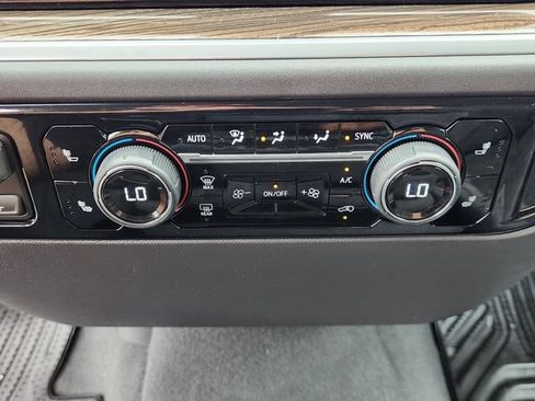 Certified 2026 Chevrolet Silverado 1500 LT AWD/4WD image 18