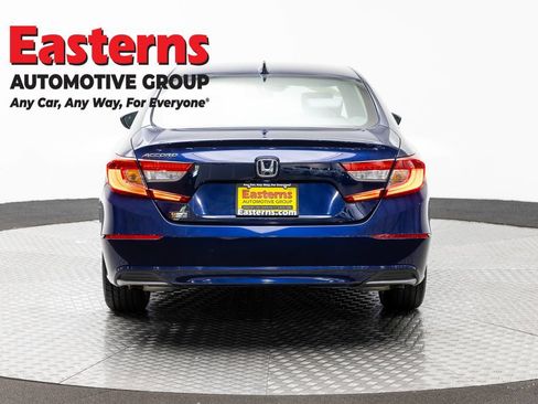 Used 2019 Honda Accord EX image 6
