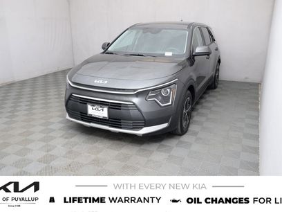 New 2026 Kia Niro LX