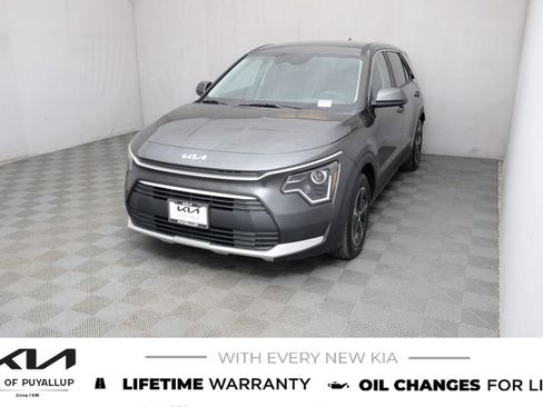 New 2026 Kia Niro LX FWD image 1
