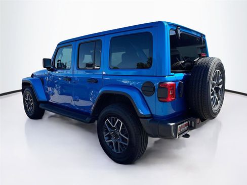 Used 2024 Jeep Wrangler Sahara w/ Technology Group image 5