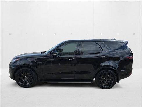 New 2025 Land Rover Discovery Dynamic SE AWD/4WD image 8