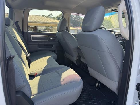 Used 2018 RAM 2500 SLT AWD/4WD image 14