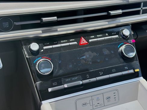 New 2026 Hyundai Santa Fe SEL FWD image 12