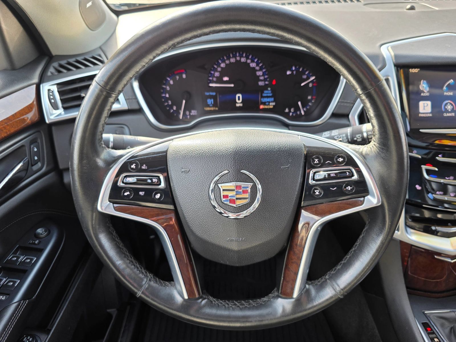 Used 2015 Cadillac SRX Luxury AWD/4WD image 14