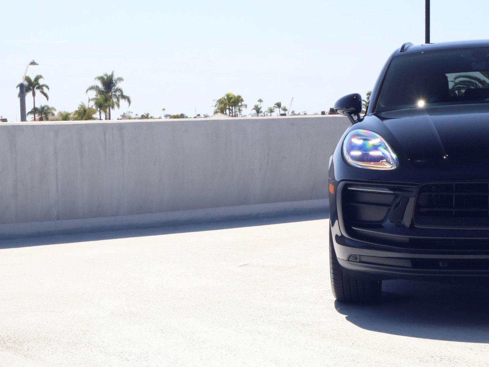 Certified 2026 Porsche Macan AWD/4WD image 12