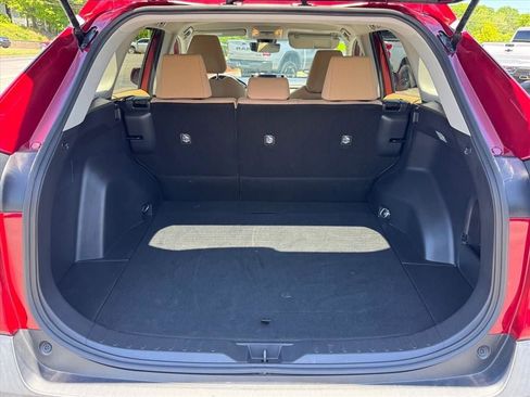 Used 2019 Toyota RAV4 LE AWD/4WD image 17