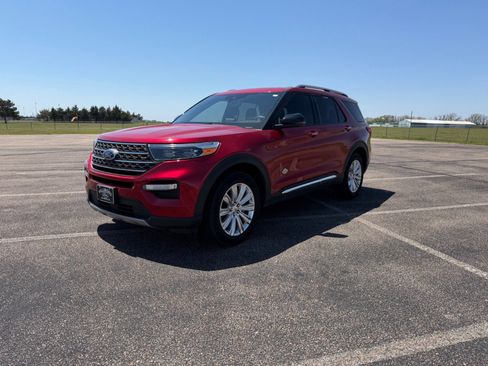 Used 2022 Ford Explorer King Ranch w/ Premium Technology Package AWD/4WD image 80