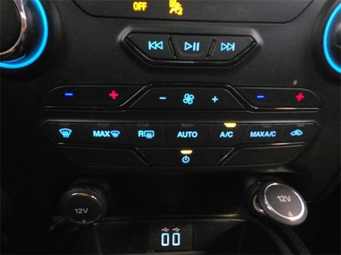 Used 2020 Ford Ranger XLT w/ Equipment Group 301A Mid image 19