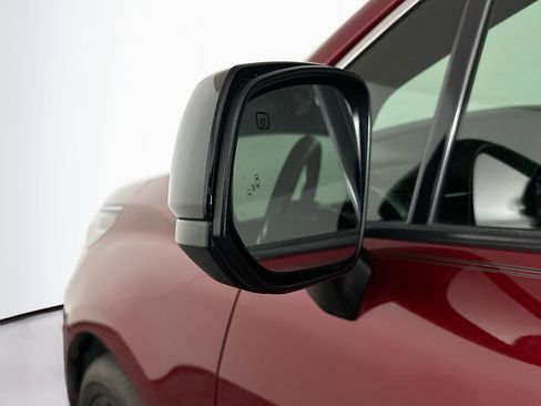 Used 2022 Toyota Sienna XSE image 16