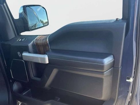 Used 2018 Ford F150 Lariat AWD/4WD image 11