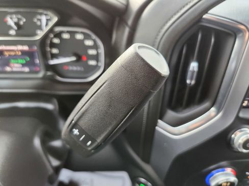 Used 2021 GMC Sierra 1500 SLT w/ SLT Premium Package image 19