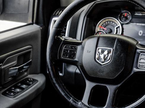 Used 2019 RAM 1500 Big Horn AWD/4WD image 20