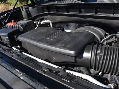 Certified 2020 Chevrolet Silverado 1500 High Country w/ Technology Package AWD/4WD image 42