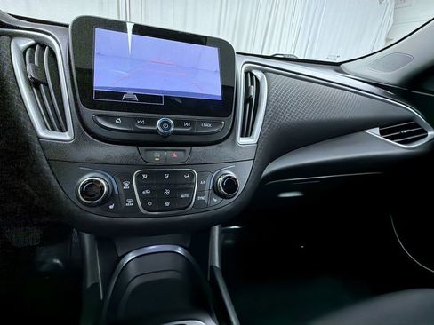 Used 2024 Chevrolet Malibu LT FWD image 10