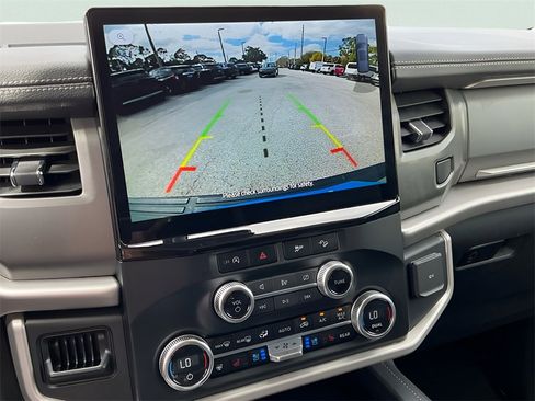 Certified 2023 Ford Expedition Max XLT image 37