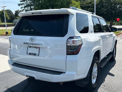 Used 2019 Toyota 4Runner SR5 Premium AWD/4WD image 3