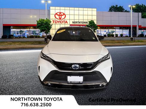 Used 2023 Toyota Venza Nightshade AWD/4WD image 5