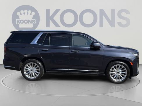Used 2023 Cadillac Escalade Premium Luxury w/ Performance Package AWD/4WD image 8