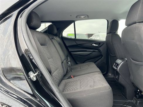 Used 2021 Chevrolet Equinox LT image 18