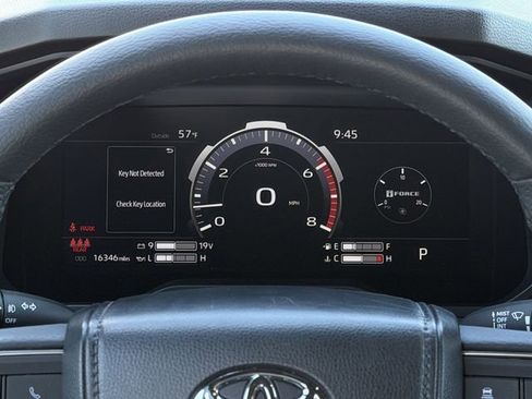 Used 2025 Toyota Tundra Limited image 17